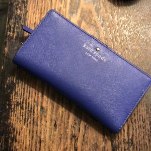 Kate spade “ Stacy Snap” wallet
